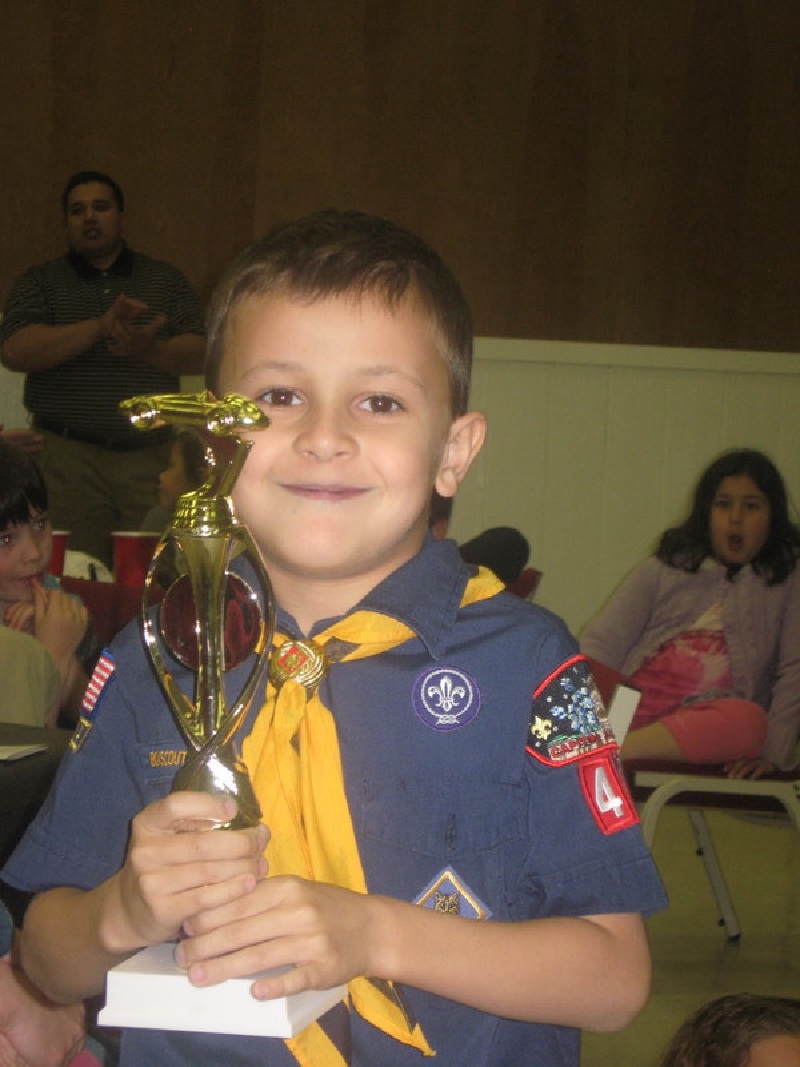 2010-Pack409-Blue-n-Gold - 183.jpg